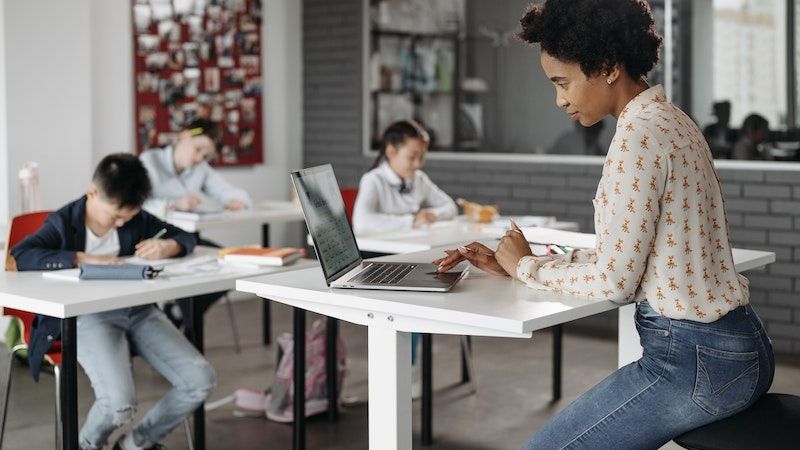 Kumpulan soal Ujian Sekolah Informatika kelas 9 TA 2022 2023 dan kunci jawabannya