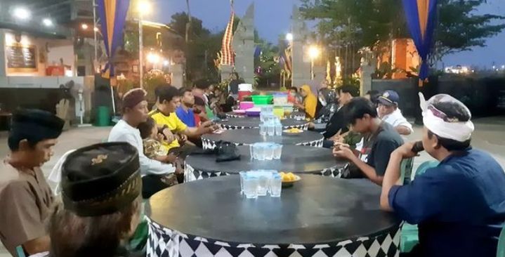 Konsep buka puasa bersama di Candi Joglo Purwodadi yang hanya dibuka pada saat bulan Ramadhan.