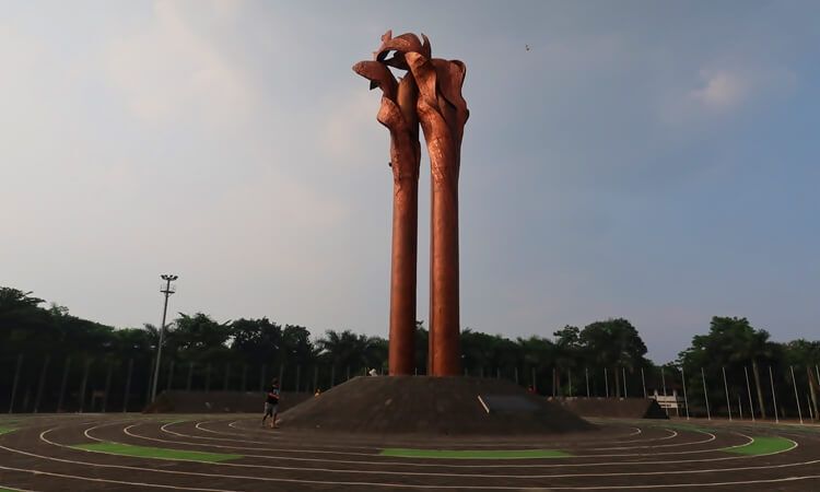 Ilustrasi monumen. Tanggal 24 Maret 2023 Hari Peringatan Bandung Lautan Api dan Peristiwa Penting.*