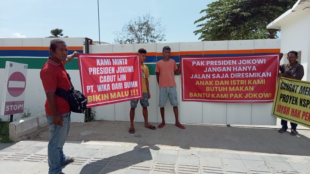 Aksi Protes Pekerja di Labuan Bajo Minta Presiden Jokowi Cabut PT WIKA dari BUMN
