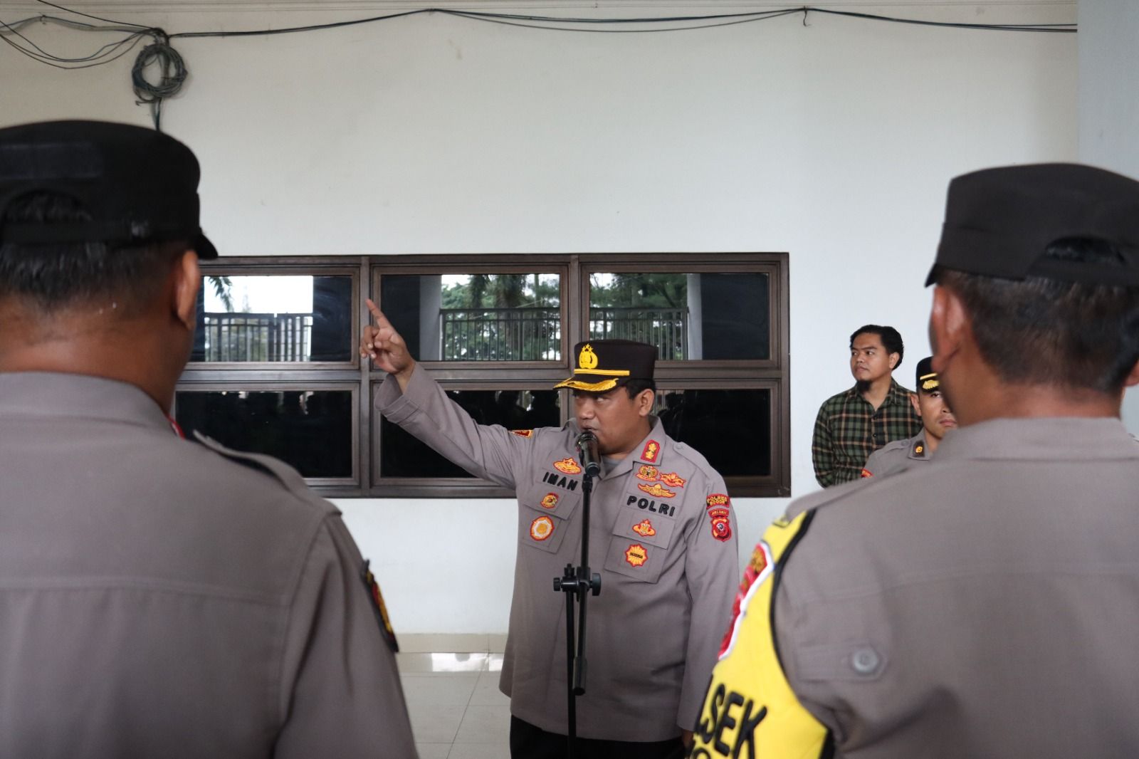 Kapolres larang saur on the road