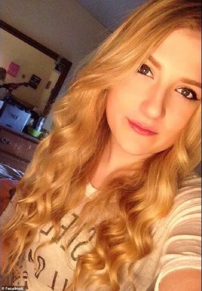 Kayleigh Scott, seorang pramugari dan transgender cantik ditemukan meninggal bunuh diri.