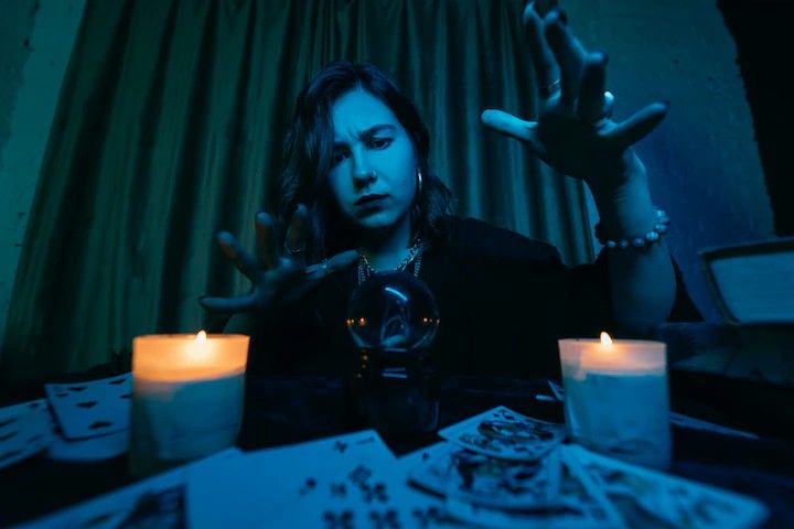 Ramalan Zodiak Sabtu, 25 Maret 2023 untuk Capricorn, Aquarius, dan Pisces: Tunjukkan Perasaanmu