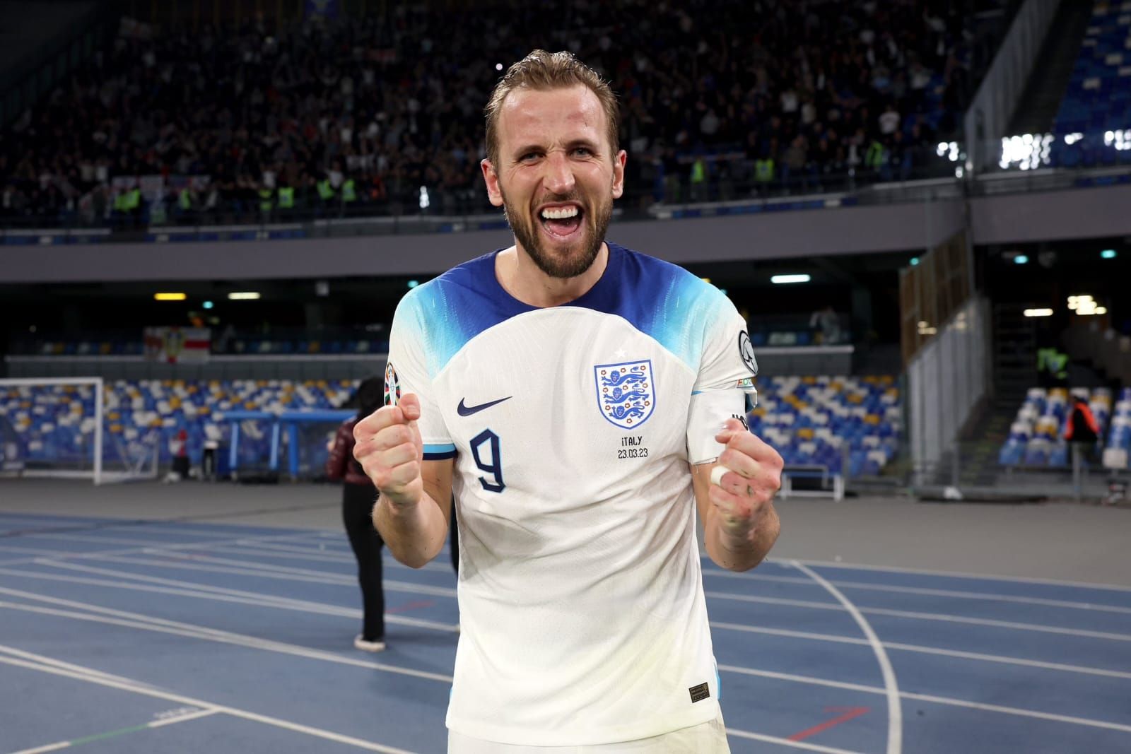 Ekspresi kegembiraan Harry Kane setelah menang atas Italia, sekaligus menyabet rekor pencetak gol terbanyak sepanjang masa tim nasional Inggris