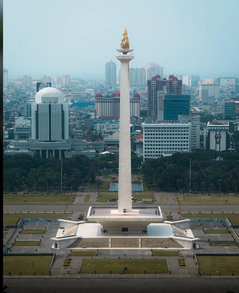 Tugu Monas/IG/@d_journeey