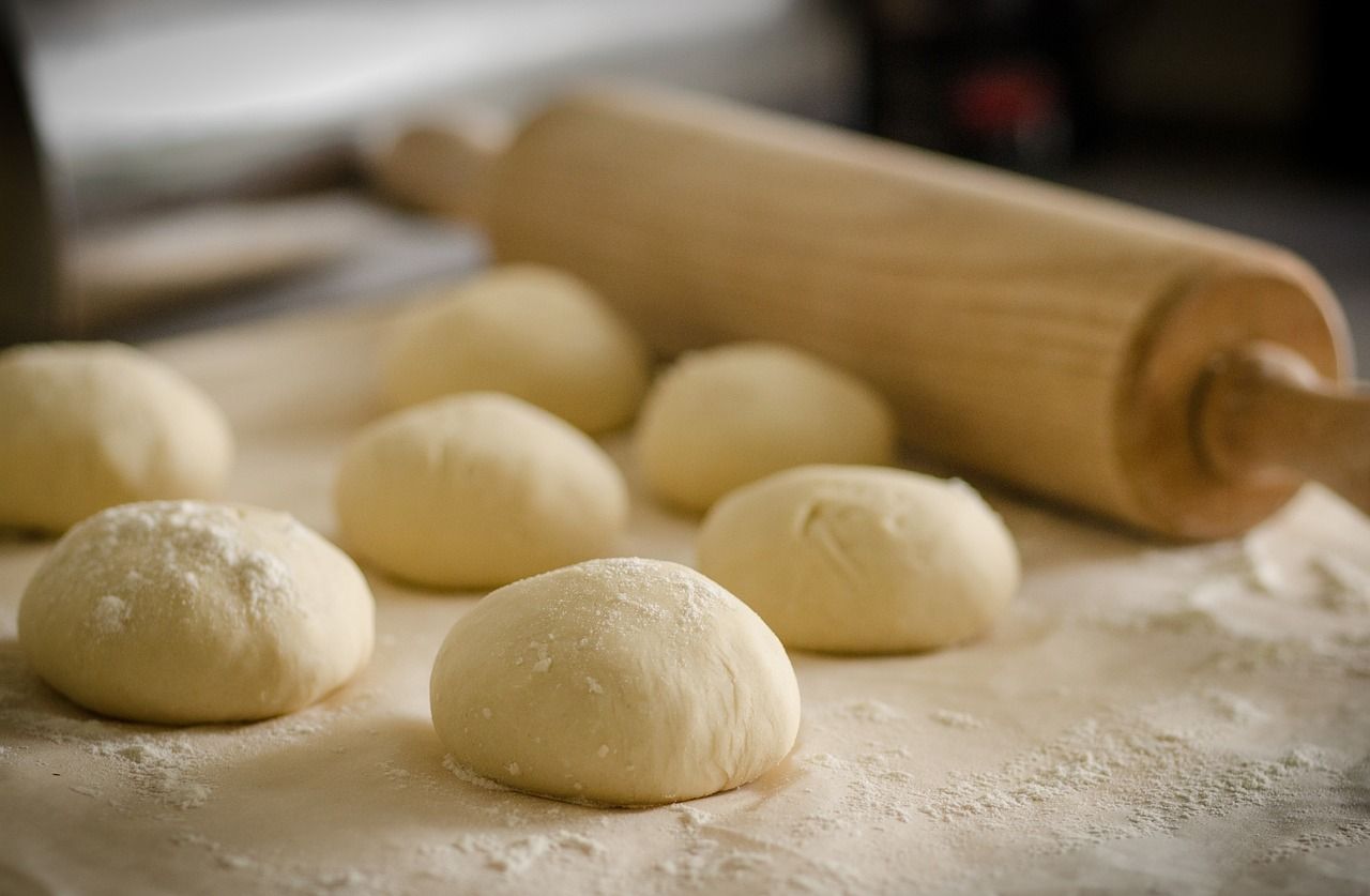 5 tips membuat kue kering nastar tidak retak dan awet