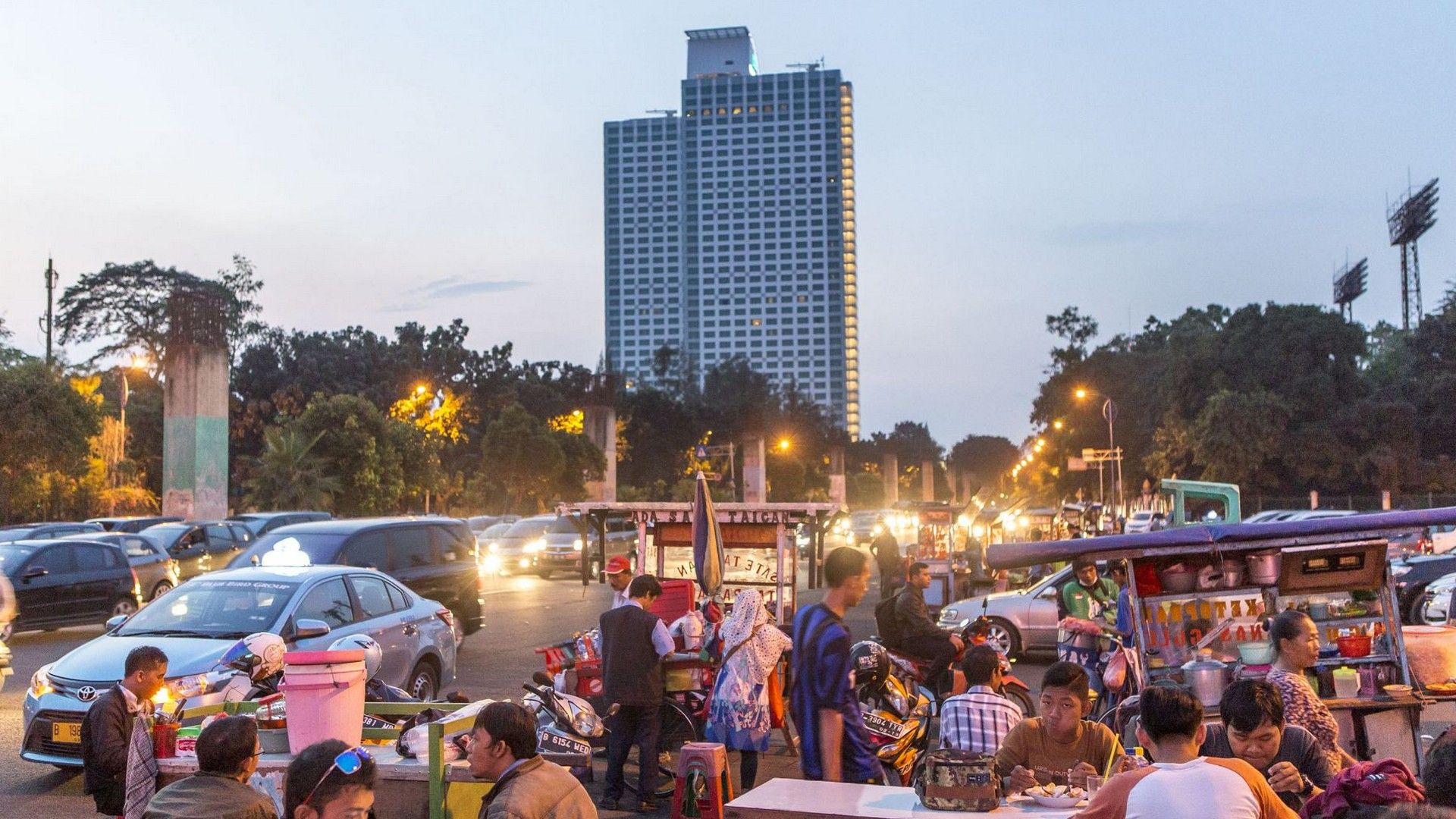 Buka Puasa dengan 13 Pilihan Tempat Ngabuburit yang Super Murah Meriah di Jakarta Pusat!
