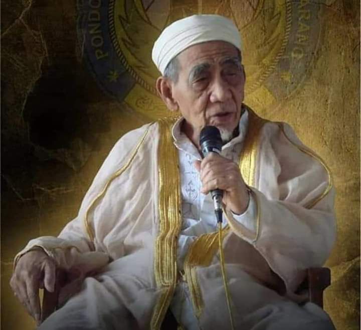 Ilustrasi Amalan Dari Mbah Moen yang Mudah Dilakukan Sehari-hari