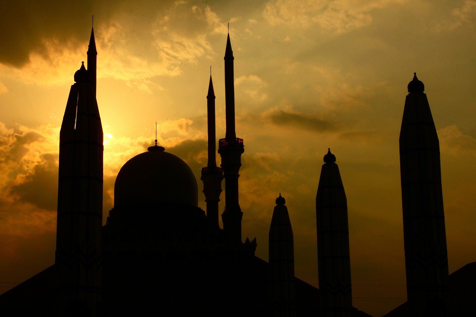  Berikut jadwal imsakiyah dan buka puasa Ramadhan 1444 Hijriyah hari ke–9, Jumat 31 Maret 2023 untuk wilayah Yogyakarta, Kabupaten Bantul, Kabupaten Gunung Kidul, Kabupaten Sleman, Kabupaten Kulon Progo.