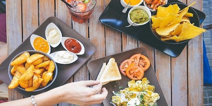 Jadwal azan magrib buka puasa hari ini wilayah Jogja sekitarnya, Senin 27 Maret 2023. Senin ini merupakan hari kelima umat Muslim berpuasa. (Foto ilustrasi: Pixabay/stokpic)