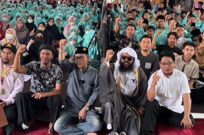 Real Masjid Gelar Kajian Dialog Agama Bersama Imam dan Khatib Masjid Ar-Ribbat San Diego California Amerika Serikat (AS) Syekh Uthman bin Farooq