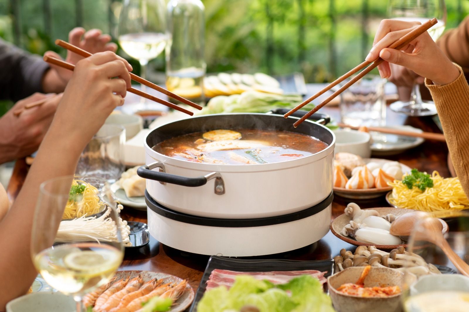 Ilustrasi makanan, Pasti Asyik! 7 Rekomendasi All You Can Eat di Bandung dengan Rating Tinggi Biar Acara Bukber Makin Seru