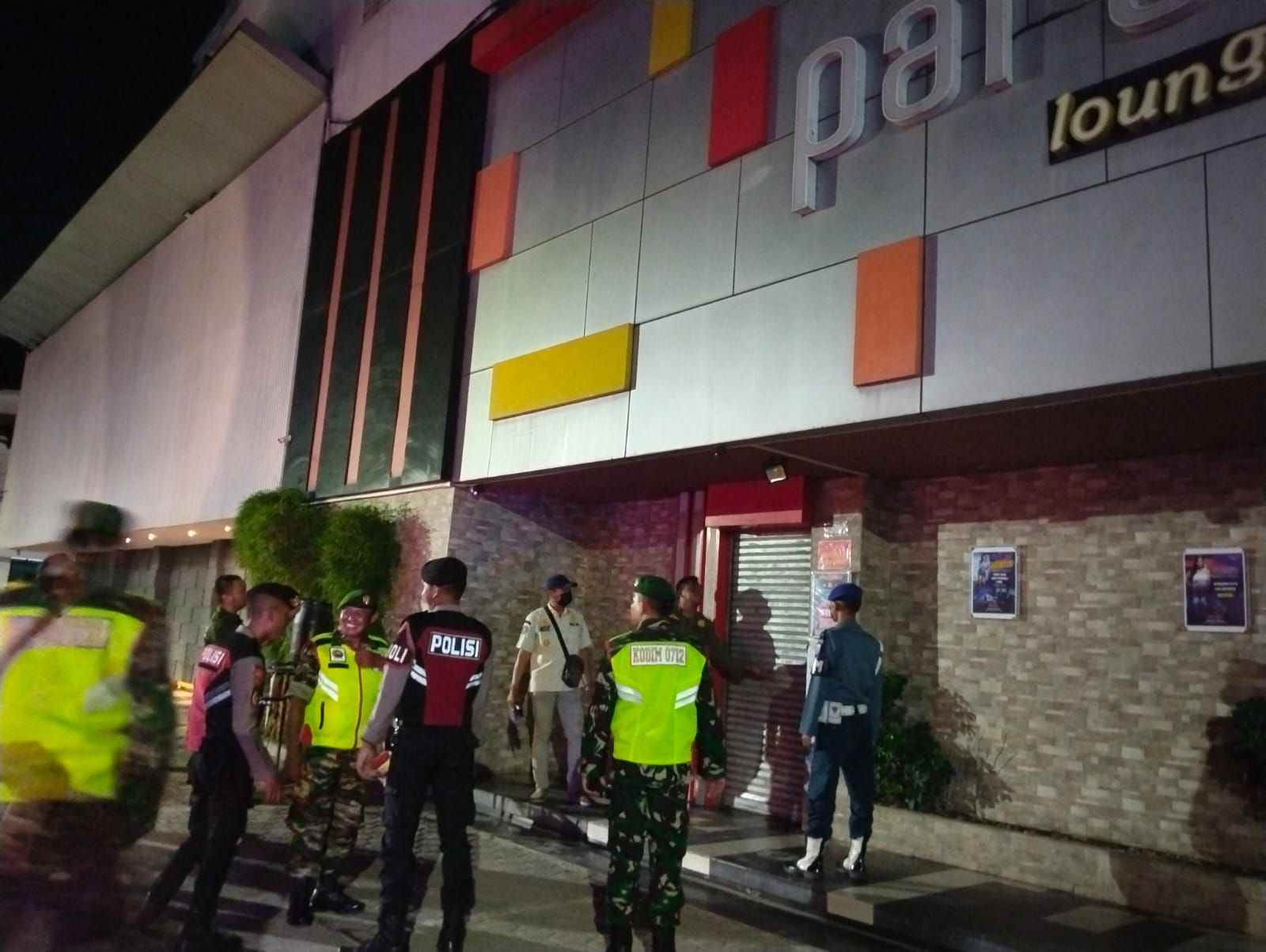 Tim Gabungan melakukan patroli tempat hiburan malam di Kota Tegal, pastikan semuanya sesuai dengan SE Walikota