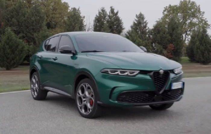 Alfa Romeo Tonale PHEV/Tangkap Layar YouTube/CarsGuide
