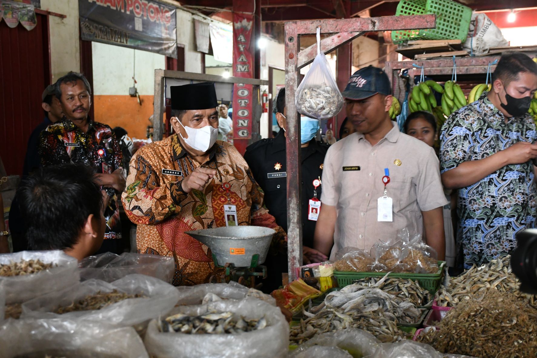 Wabup Soroti Harga Garam dan Stok Minyakita, Lakukan Monitoring Harga Komoditas Kebutuhan Pokok