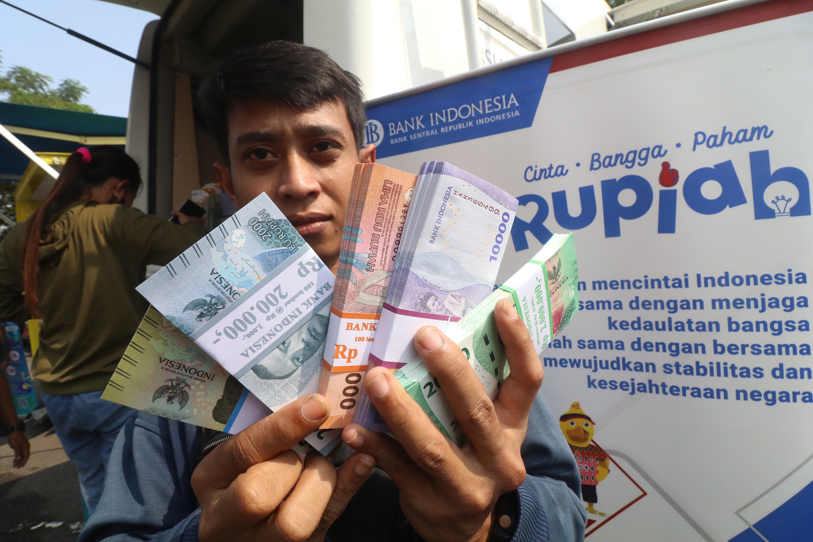 Merujuk laman pintar.bi.go.id, penukaran uang baru di Malang berada di empat lokasi yang tersebar di Kota Malang dan Kabupaten Malang.