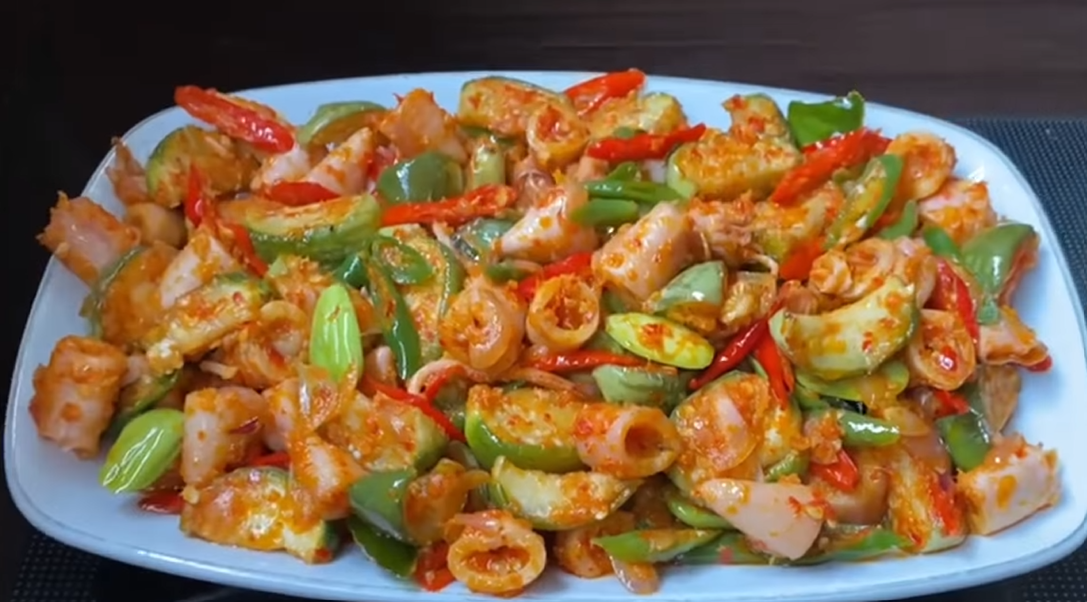 Resep tumis terong dan cumi yang enak dan simple untuk menu sahur