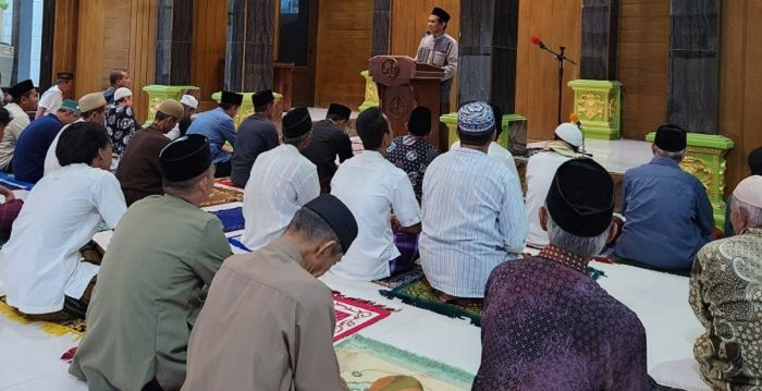 Tarling di Masjid Al-Ulum Dusun Munjul, Desa Buniseri, Kecamatan Cipaku, Kabupaten Ciamis, Senin 27 Maret 2023 malam.*/kabar-priangan.com/Endang SB