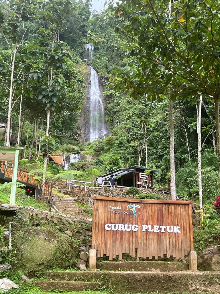Curug Pletuk Pesangkalan Banjarnegara, Rekomendasi Wisata Alam saat Libur Lebaran, Kunjungi Bareng Keluarga..