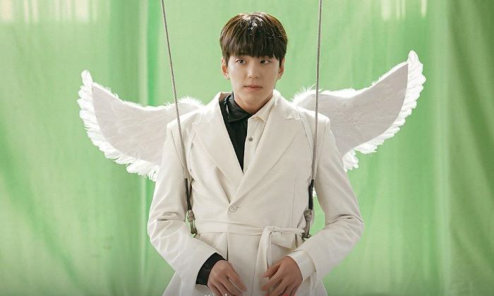 Aktor Kim Min-kyu, di balik layar episode 9 The Heavenly Idol, salah satu rekomenasi drama Korea yang cocok ditonton sembari ngabuburit