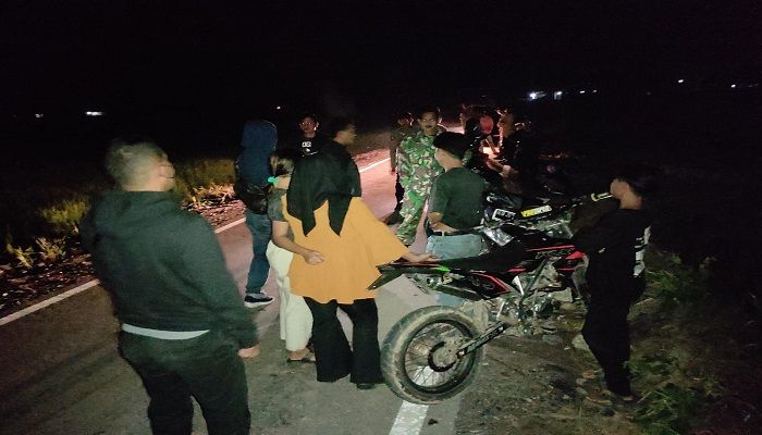 Polsek Selakau Timur saat melakukan razia balap liar