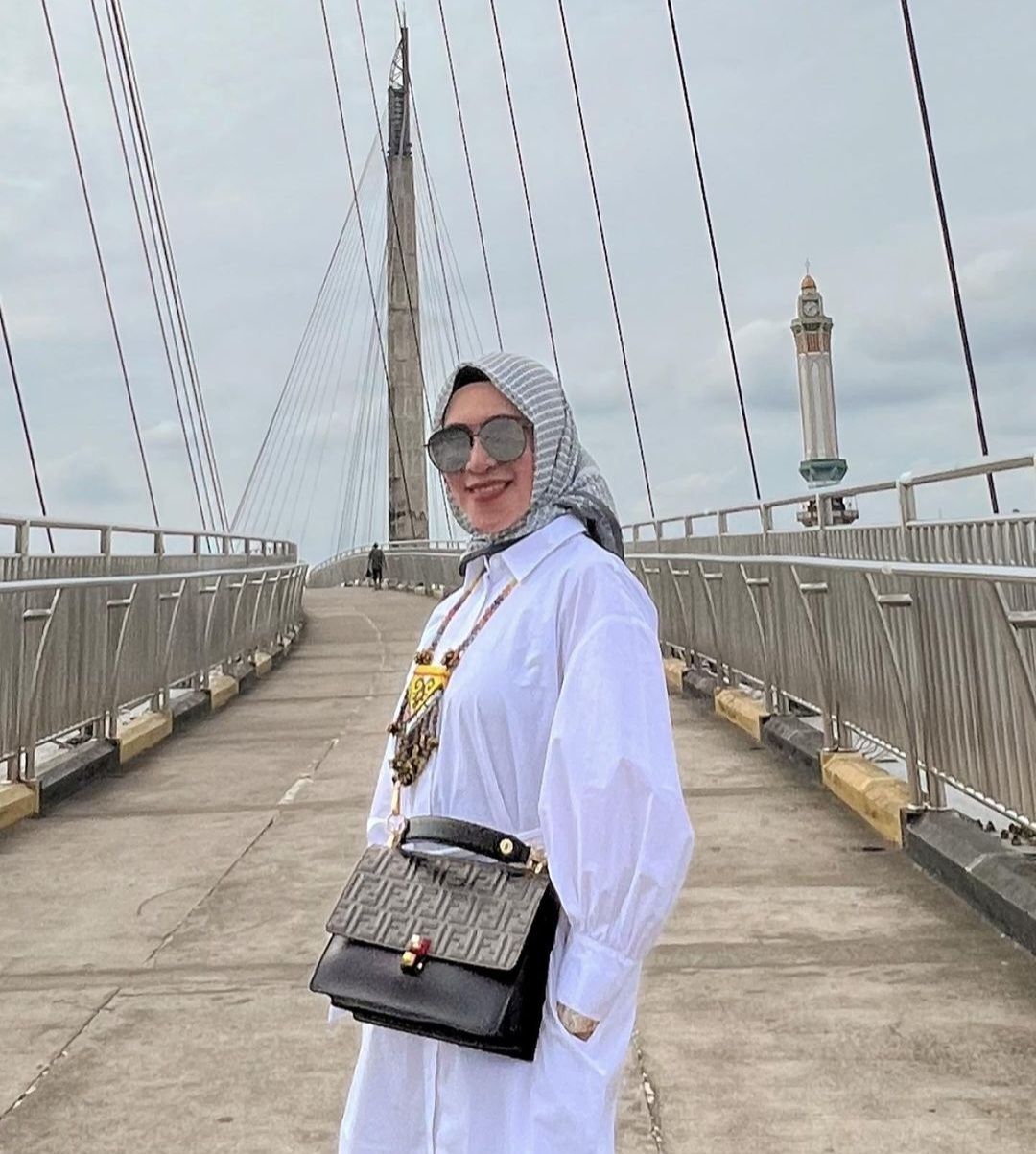 Agama, profil dan biodata Nurlena, Istri Rahmad Masud Walikota Balikpapan Lengkap Umur, nama anak dan Instagram.*