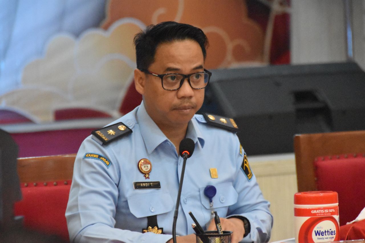 Kepala Divisi Pelayanan Hukum dan HAM Jawa Barat, Andi Taletting Langi