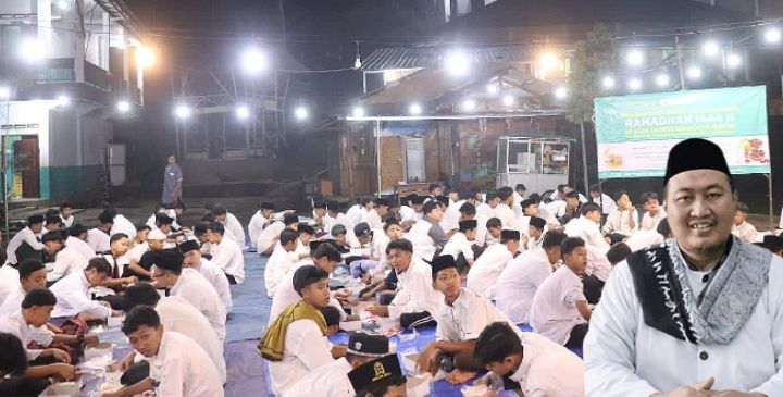 Pimpinan Ponpes Alam Hamalatul Qur'an dan para santri saat acara buka shaum bersama/Ade Advian Achmad/pritimnews/PRMN