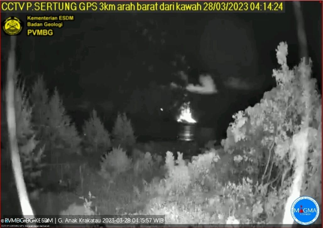 Letusan Gunung Anak Krakatau tadi pagi