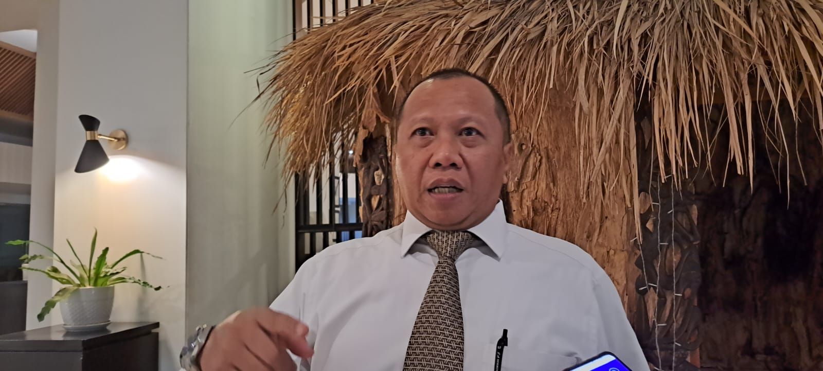 M. Abdurachman Bram, Food and Beverage Manager Suni Garden Lake Hotel & Resort Sentani