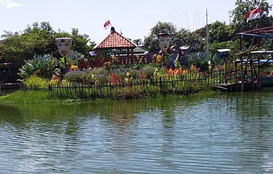 Wisata air Pkujaya