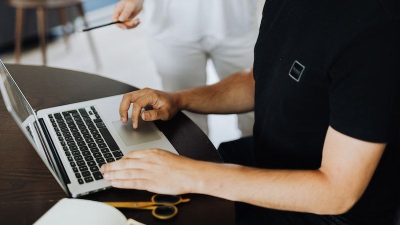 10 Website untuk Hapus Background Foto, Hanya Butuh 5 Menit!