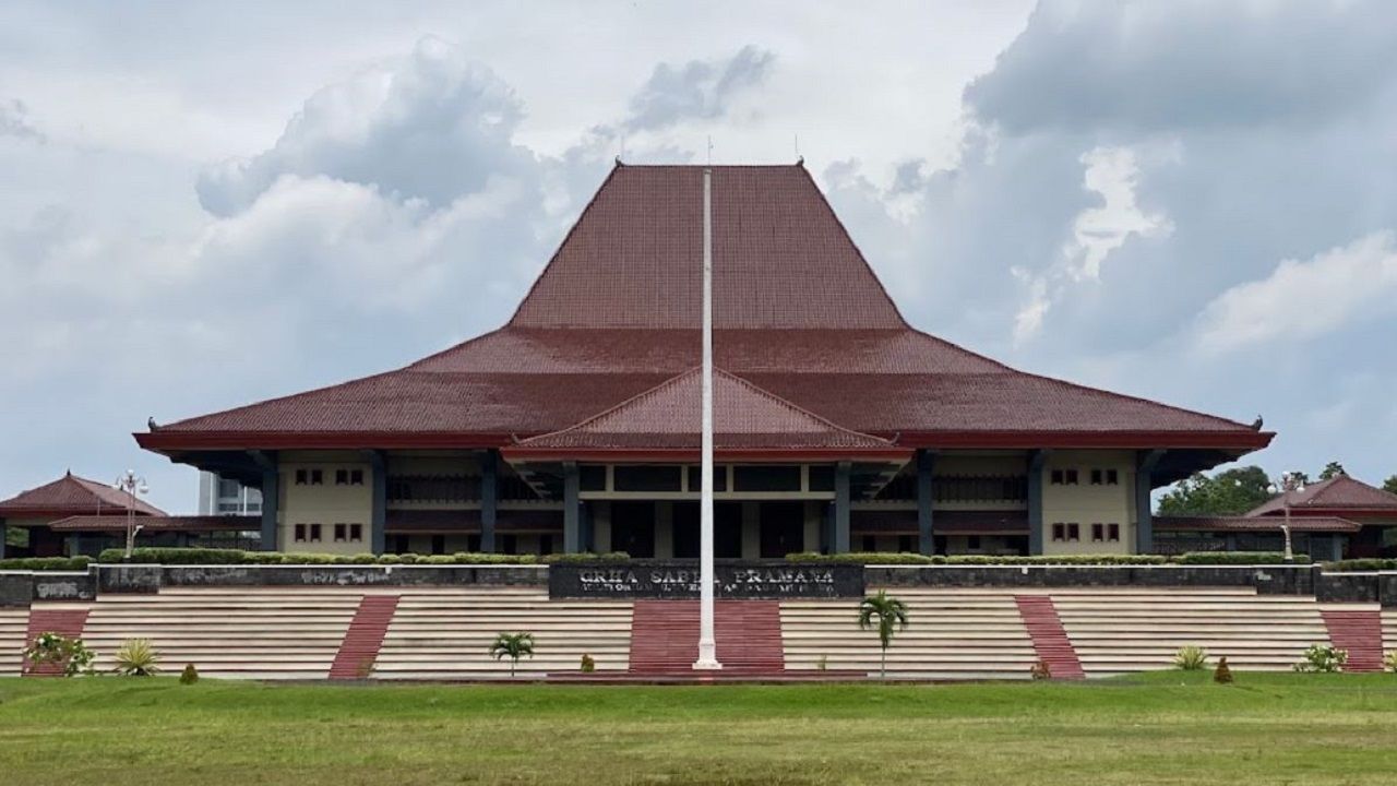Bikin Bangga!! Kuliah di Sleman, Yogyakarta? Pastikan Kamu Masuk ke Salah Satu dari 7 Universitas Terbaik Ini!