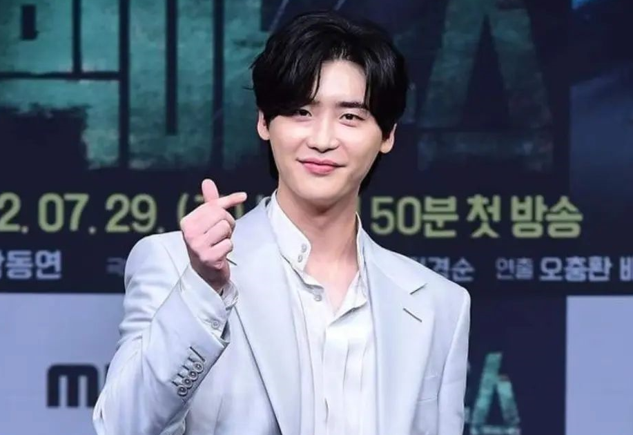 Rekomendasi Drama Lee Jong Suk yang Alurnya Sulit Dilupakan