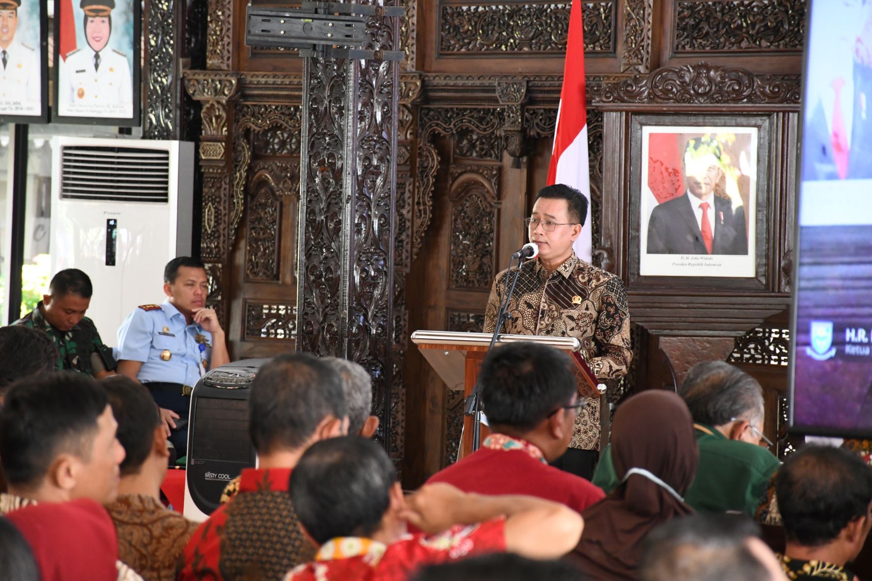 Ketua DPRD Purbalingga HR Bambang Irawan saat sambutan pada acara Musrenbang RKPD Tahun 2024 di Pendopo Dipokusumo, Kamis 30 Maret 2023.