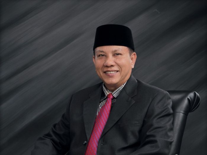 Ketua PGRI Provinsi Jambi, H Lukman.