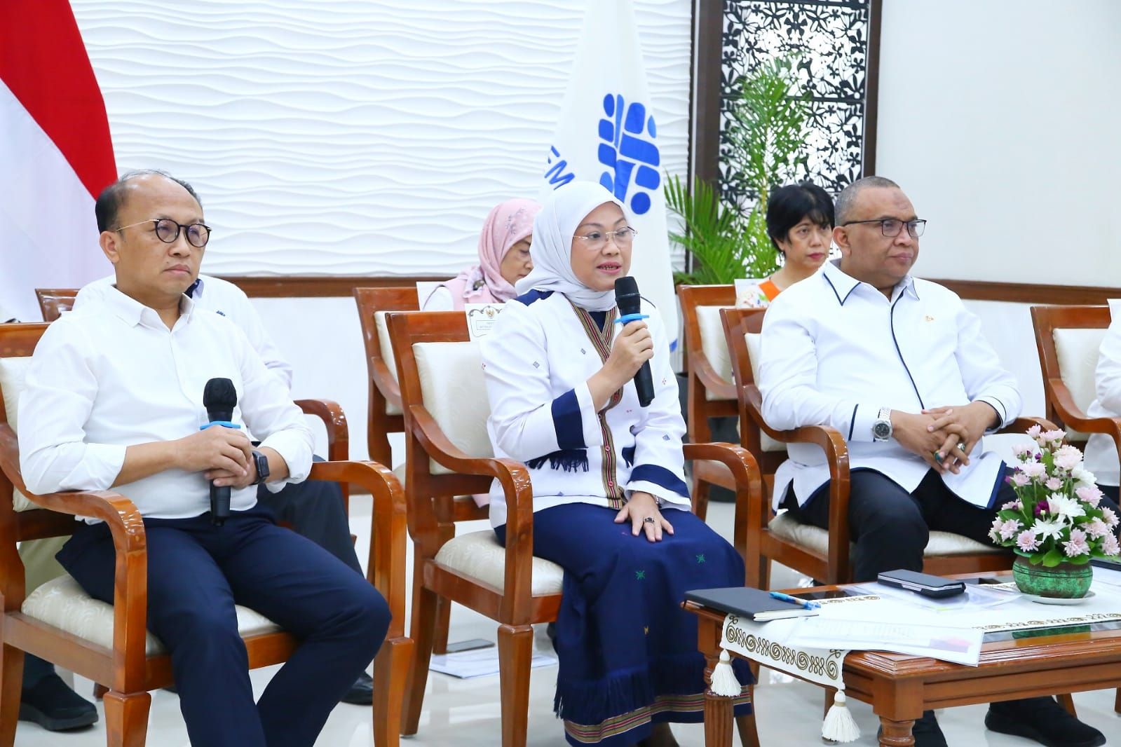 Menteri Ketenagakerjaan Ida Fauziyah pada Konferensi Pers Kebijakan Pembayaran THR Keagamaan Tahun 2023 pada Selasa (28/3/2023)