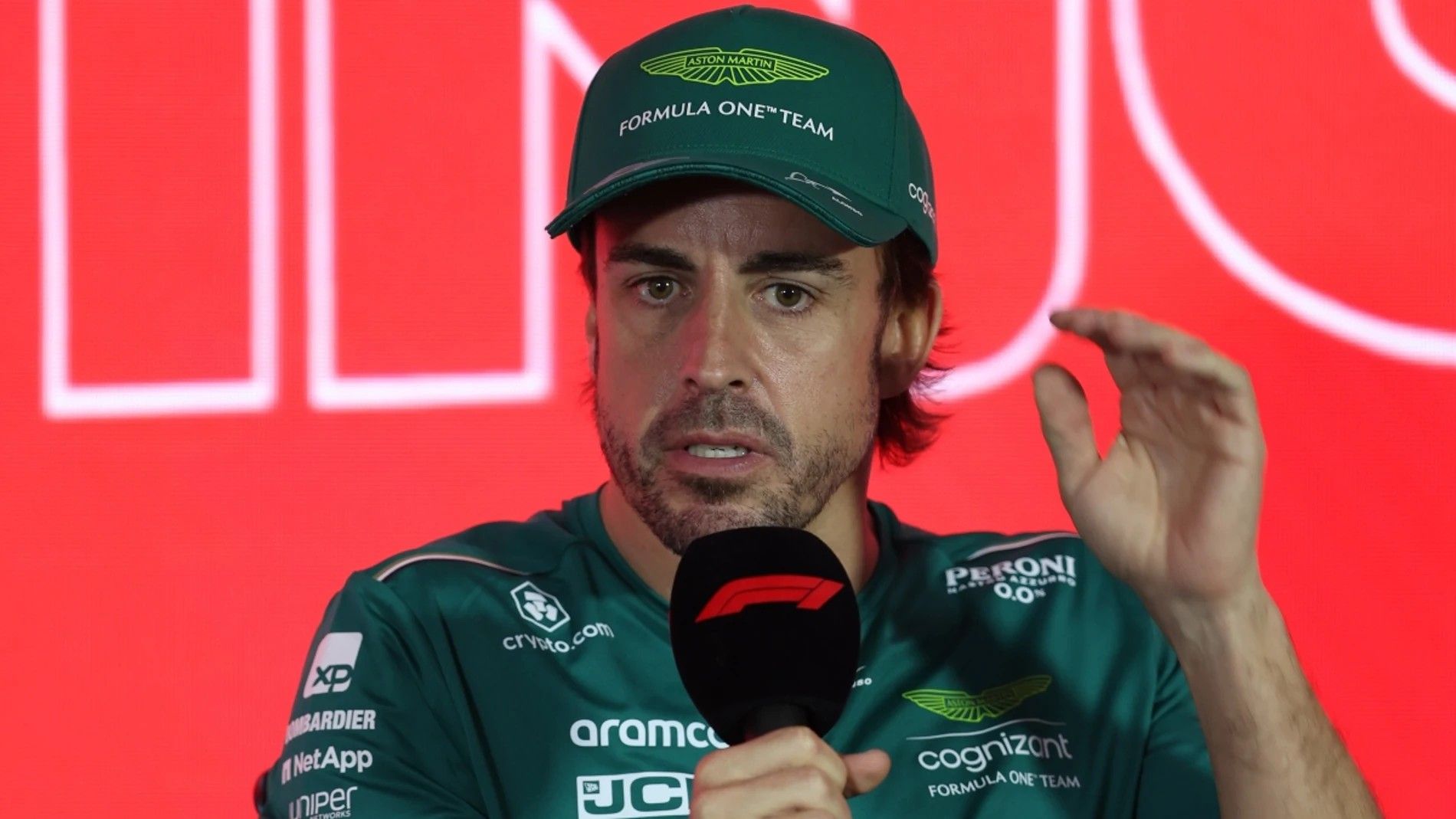 Dominasi Red Bull F1: Fernando Alonso Remehkan Lewis Hamilton