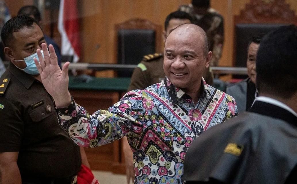 Ini Profil dan Kasus yang Menyeret Teddy Minahasa yang kini Telah Divonis Hukuman Mati