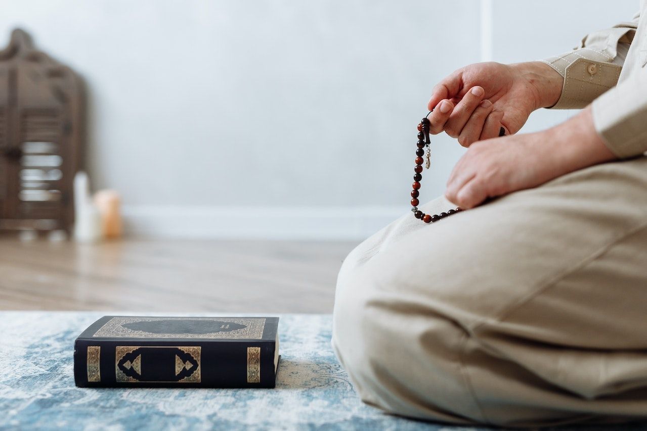 Doa Ramadhan Hari Ke-9, Keutamaan: Mohon Rahmat dan Petunjuk, Lengkap dengan Arab, Latin dan Artinya 
