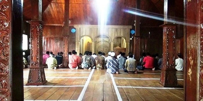 Masjid kuno di Dukuh Glinggang, Desa Kendel, Kecamatan Kemusu, Boyolali konon sempat dijadikan tempat pertapaan Raden Said atau Sunan Kalijaga. (Foto: Istimewa)