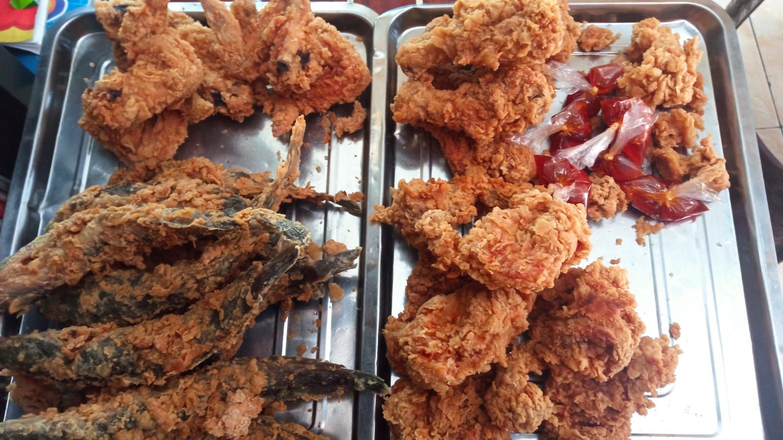 Fried Chicken bumbu resap khas Kauman.