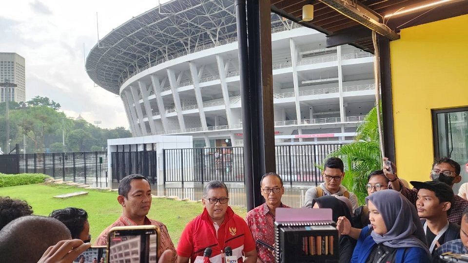 Sekjen DPP PDIP Hasto Kristiyanto saat menggelar konferensi pers di Stadion Gelora Bung Karno (GBK), Jakarta, Kamis, 30 Maret 2023. Foto: Istimewa