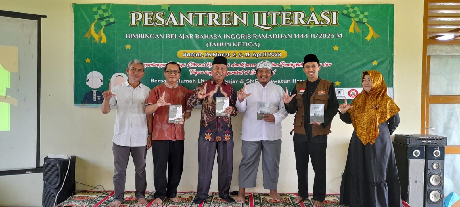 Pembukaan Pesantren Literasi Ramadhan 1444 H.*/kabar-priangan.com/Dok. SMPIT UH Banjar
