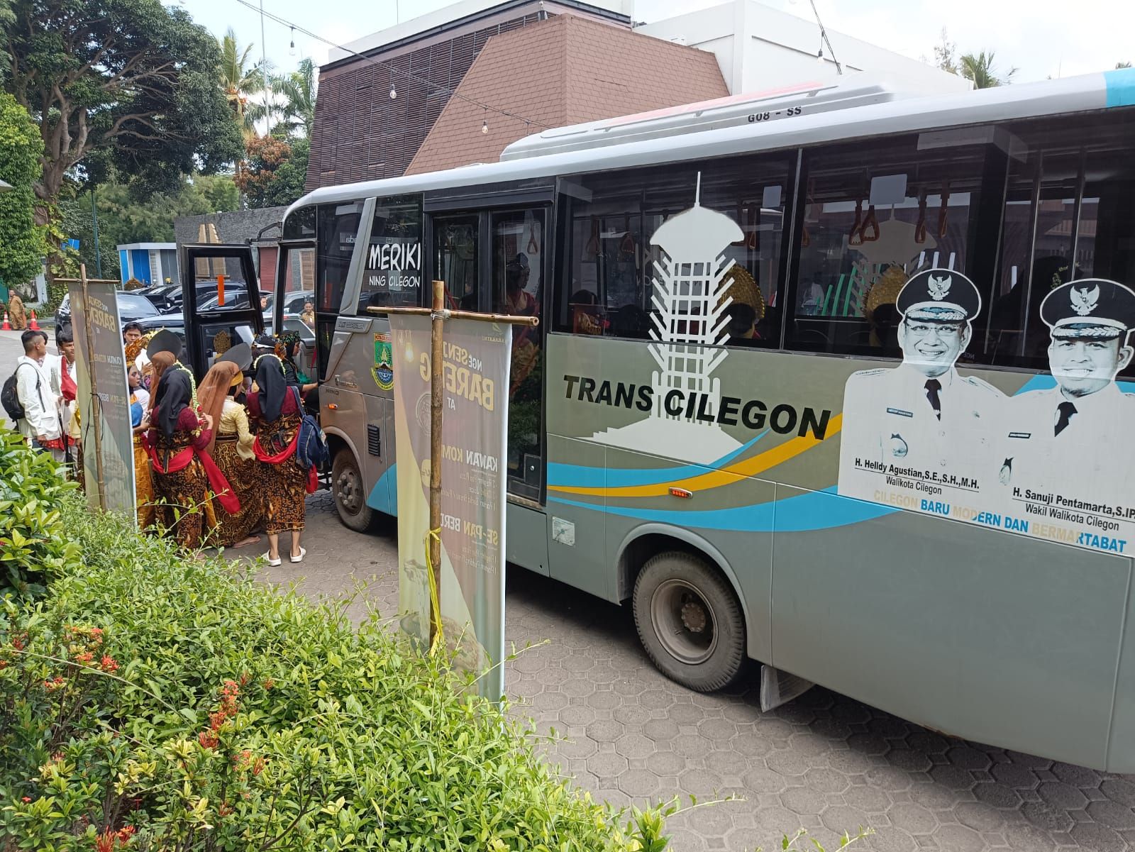 Bus Trans Cilegon Mandiri boleh dipinjam masyarakat Kota Cilegon dengan sejumlah syarat.