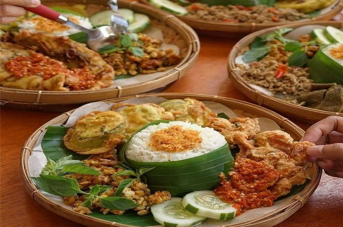 Indonesia Fair rayakan 65 tahun relasi diplomatik dan promosi kuliner Indonesia.