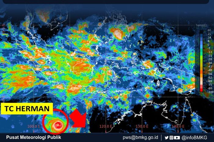 Dampak siklon tropis Herman akibatkan hujan dan angin di Sumatera dan Jawa