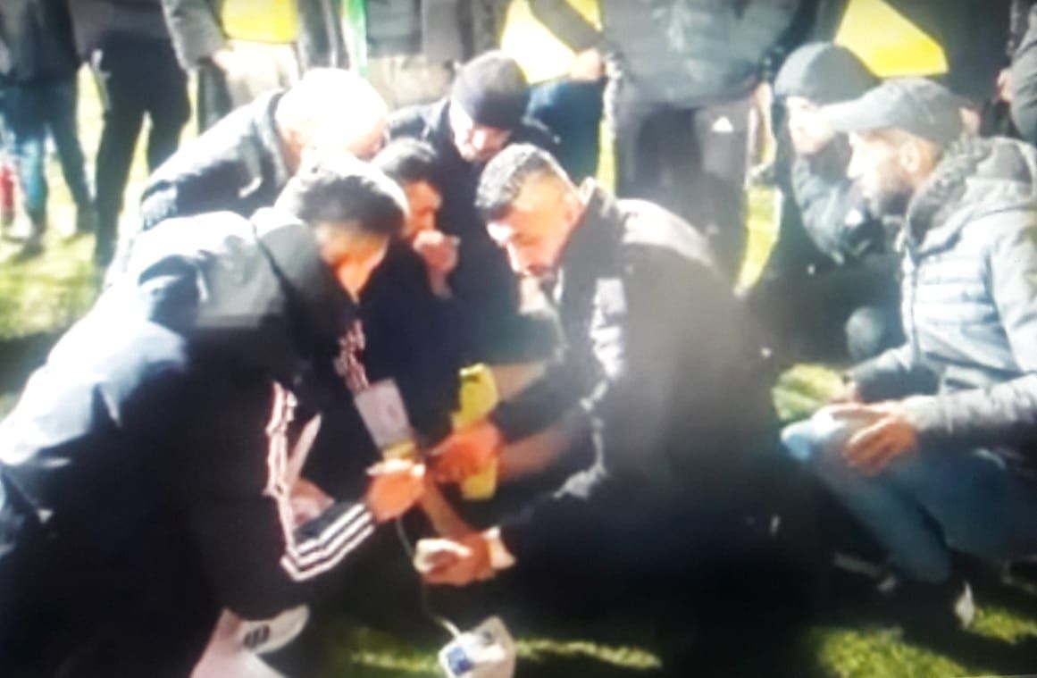 Suasana final Liga Sepakbola Palestina terhenti ketika pasukan tentara Israel menyerbu stadion dengan gas air mata./tangkap layar YouTube