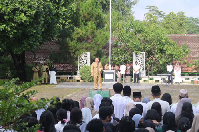  SMA Terbaik di Salatiga./ sma2salatiga.sch.id 