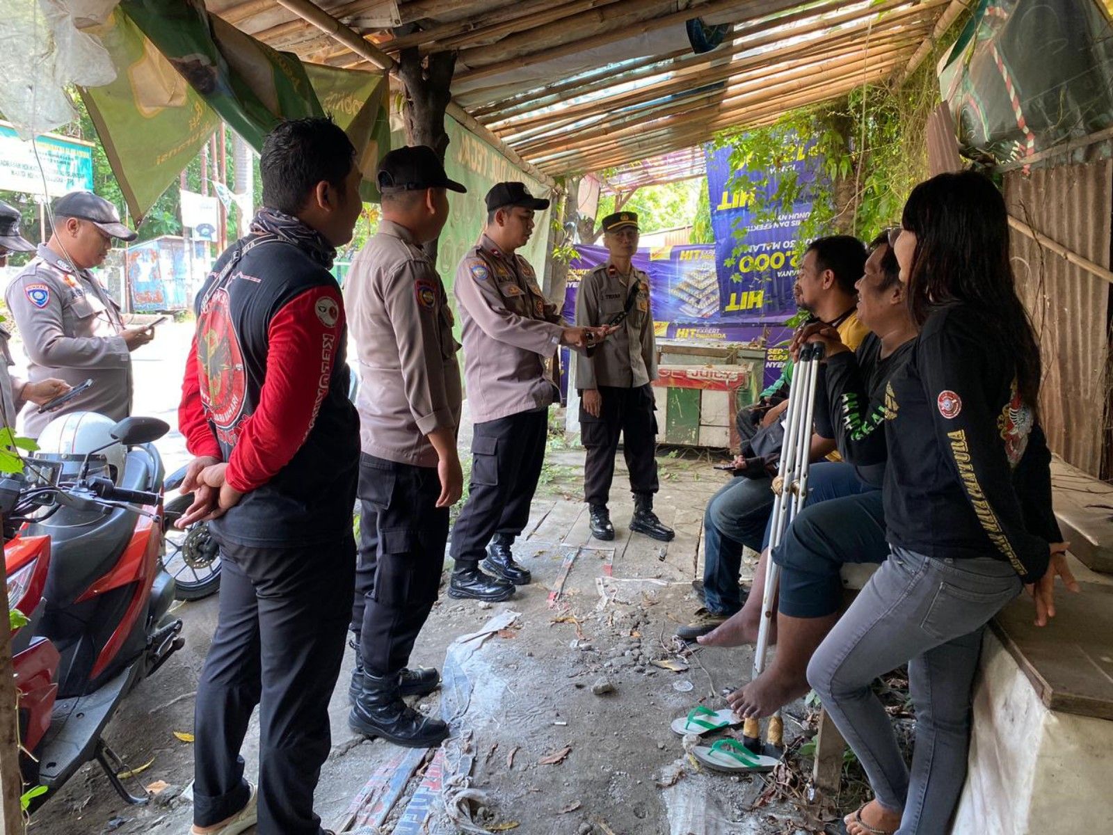 Polres Tegal Kota melalui Sat Binmas memberikan himbauan kepada warga terkait tindak kejahatan yang kerap terjadi menjelang lebaran